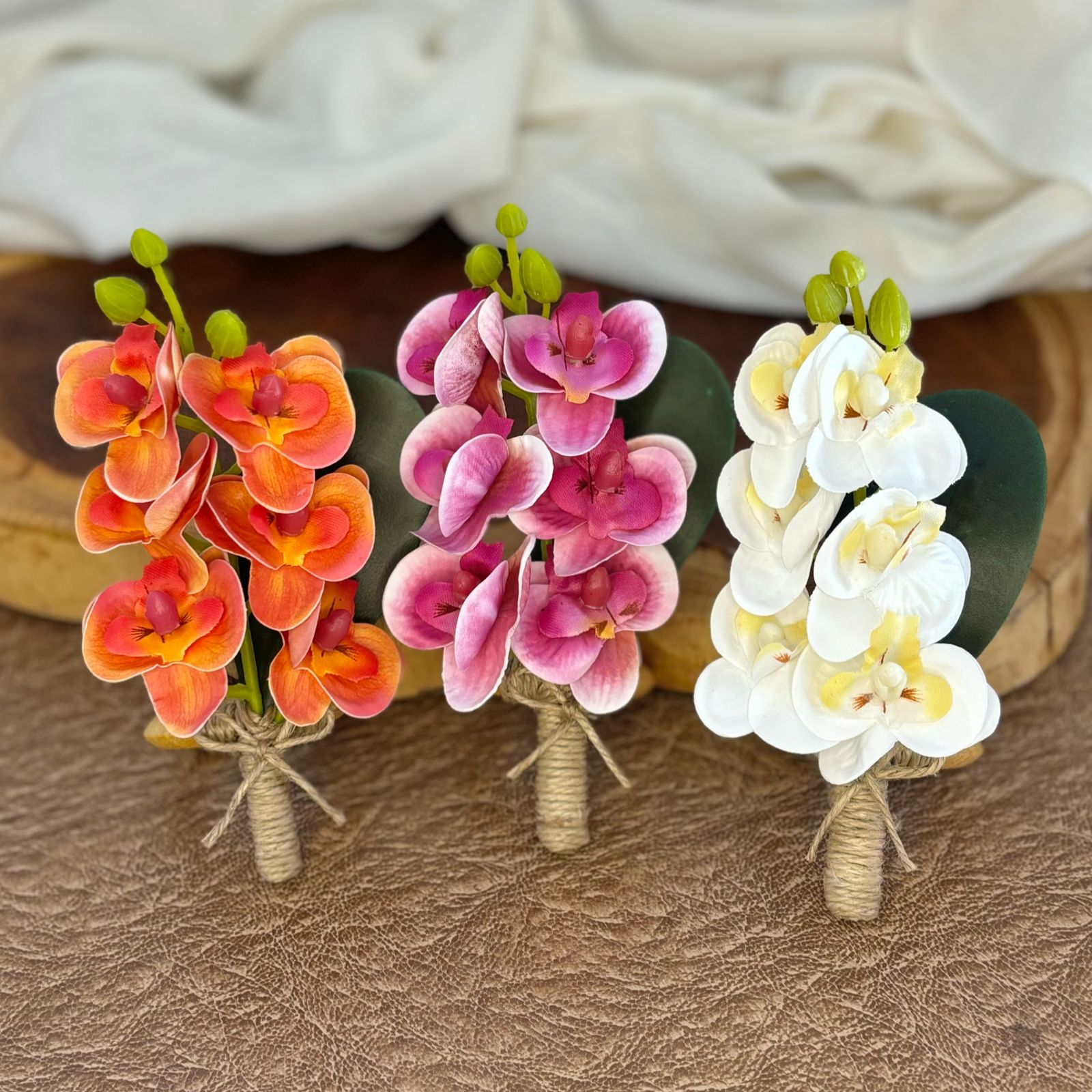 Porta-guardanapo galho mini orquídeas brancas