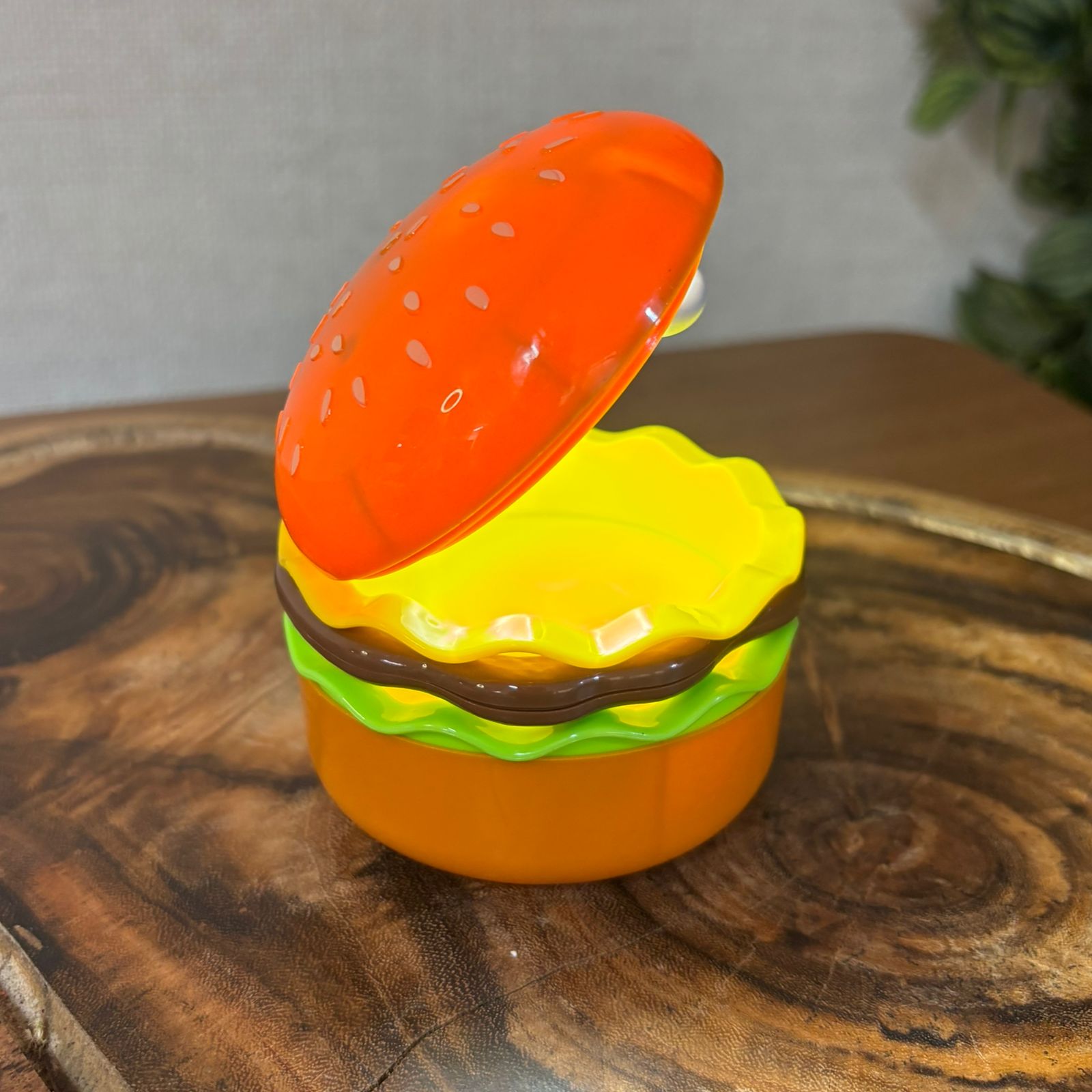 Luminária led hambúrguer