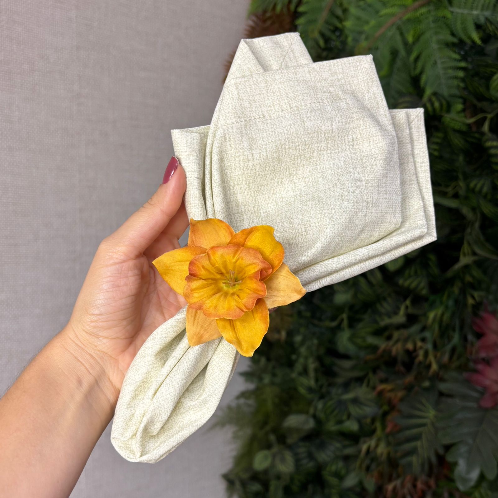 Porta-guardanapo floral