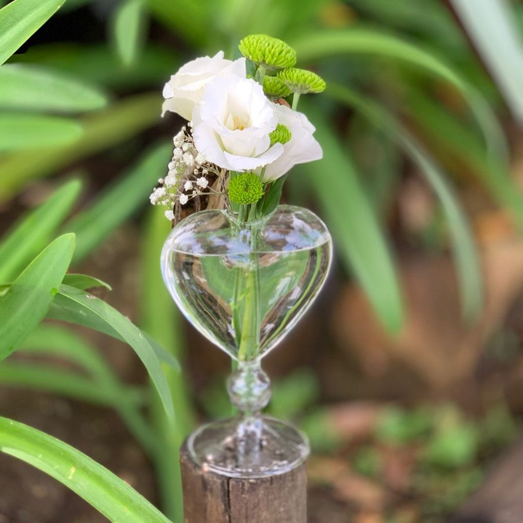 Vaso de vidro coração