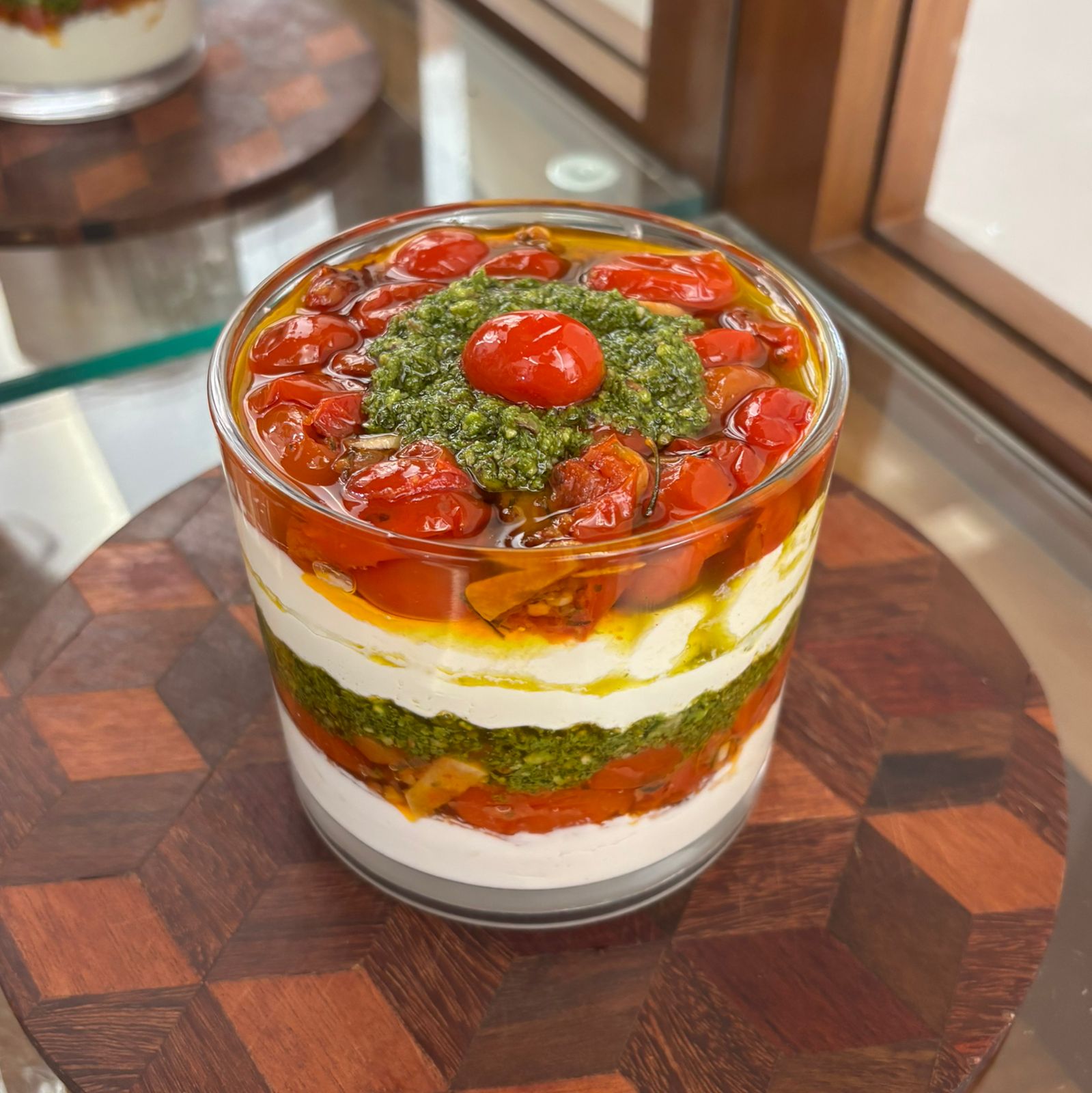 Pote de cristal com tampa pássaro